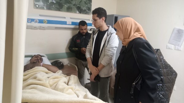 مدير مديرية العمل تزور المصابين ضحايا حادث طريق بورسعيد