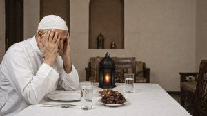 ما حكم صوم من نهاه الطبيب عن الصوم؟.. الإفتاء تجيب