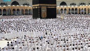 بث مباشر.. صلاة التراويح من الحرمين الشريفين .. فيديو