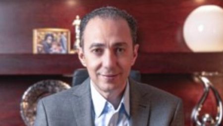 رئيس صحة النواب لأعضاء اللجنة: مش هخذلكم مع الناس اللي انتخبتكم وهنرفع راسكم