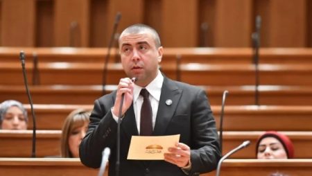 رئيس صناعة النواب: تعديل قانون تنمية المشروعات الصغيرة والمتوسطة انتصار للمنطق