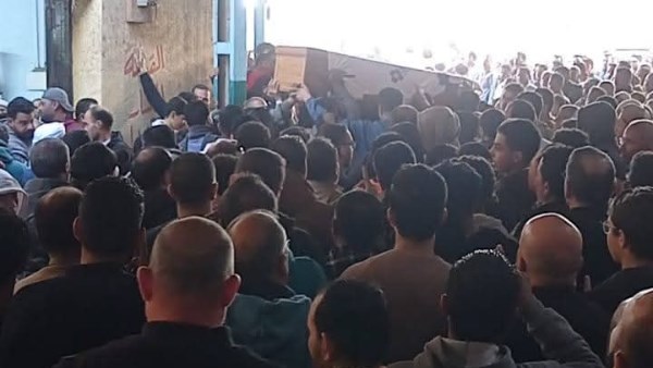 نعشين ورا بعض.. تشييع جثامين أولاد عم في أول أيام رمضان بالمنوفية