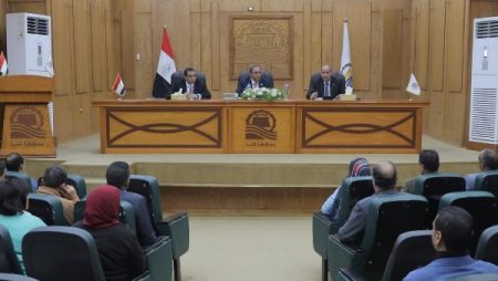 لتحسين الصورة البصرية.. إعداد دراسات متكاملة لتطوير الميادين بقنا