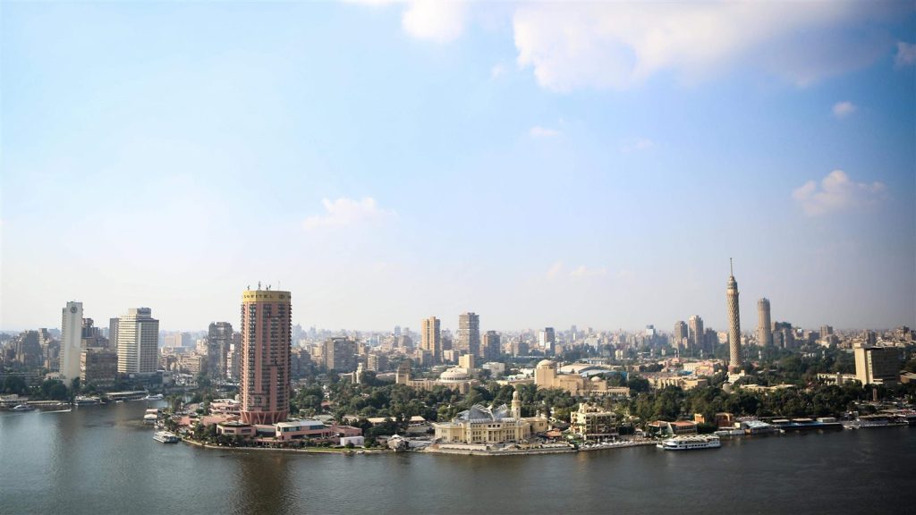 أجواء صيفية.. الأرصاد تكشف عن سبب ارتفاع درجات الحرارة في فصل الشتاء