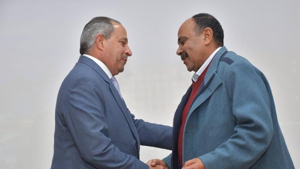 تقديراً لجهودهم وتميزهم.. محافظ بورسعيد يكرم إدارة المركبات والنقل الميكانيكي