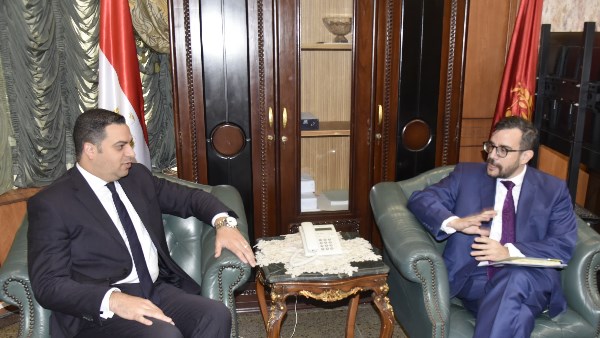 نائب محافظ بورسعيد يستقبل وفد من دولة كندا لبحث سبل التعاون المشترك