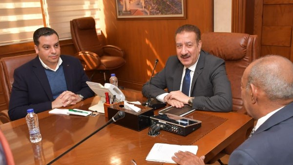 محافظ بورسعيد: خدمة المواطن البسيط والارتقاء بجودة الحياة على رأس الأولويات