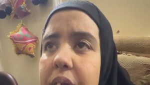 «وسادة تحت الغطاء».. والدة ضحية بورسعيد تكشف أسرار الساعات الأخيرة قبل مقتـ.ـل ابنتها