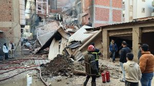 حريق يتحول لـ كارثه انسانية.. وفاة 2 وإصابة 11 وانهيار منزل في دمياط