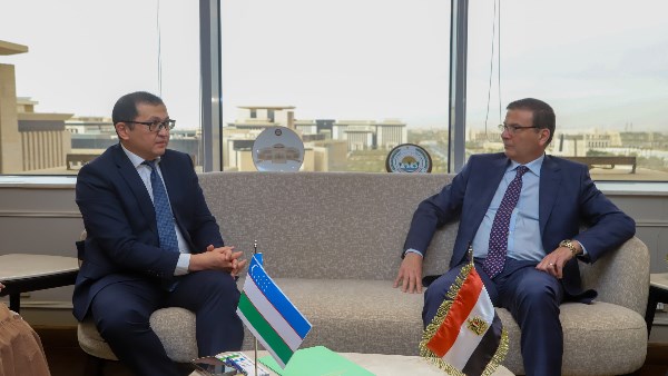 من البطاطس إلى السكر.. وزير الزراعة يبحث مع سفير أوزبكستان تعزيز التعاون الزراعي المشترك