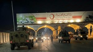 اليمن.. قوات درع الوطن تتسلم مسؤولية تأمين المداخل الرئيسة لمدينة عدن