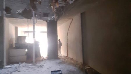 استجابة لشكاوى أحد المواطنين.. جبر يوجه بوقف ضم بدروم لمحل تجاري مخالف بالغردقة