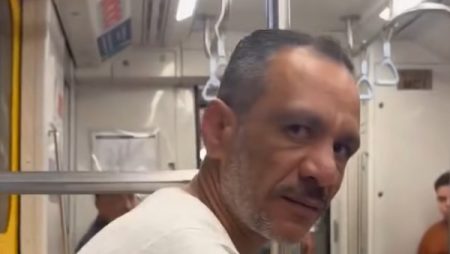 مشادة المترو تعود للواجهة.. فيديو يشعل الجدل حول وضعية جلوس السيدات في المواصلات العامة