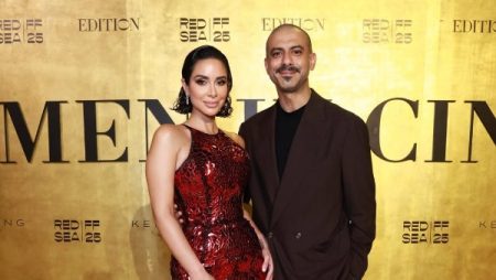 انتي وبس.. رسالة محمد فراج لزوجته في عيد الحب