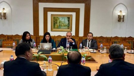 مصر تستعرض تجربتها في المفاوضات التجارية مع الشركاء الدوليين