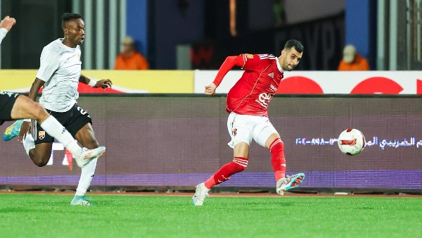 طارق السيد: بلعمري صفقة قوية بالأهلي.. وكامويش مهاجم «على الله»