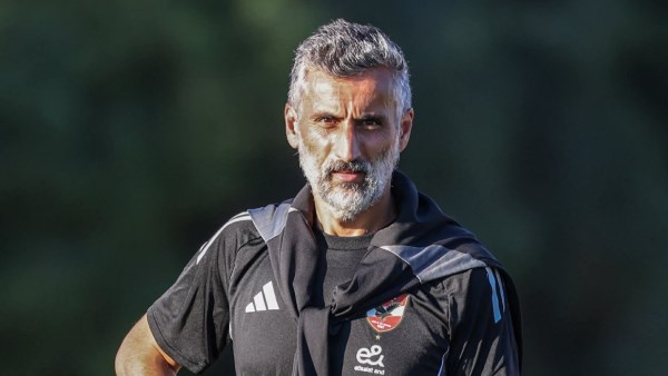 خبير لوائح ينتقد تعامل الأهلي مع قضية خوسيه ريبيرو بعد حكم كاس