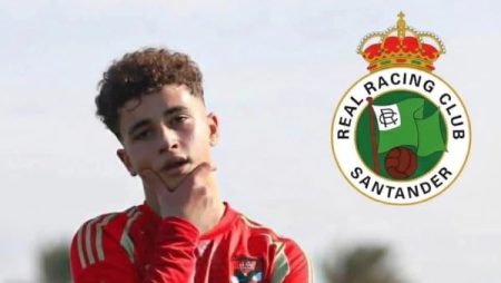 إبراهيم عبد الجواد : بلال عطية لديه فرصة للاحتراف في راسينج الإسباني