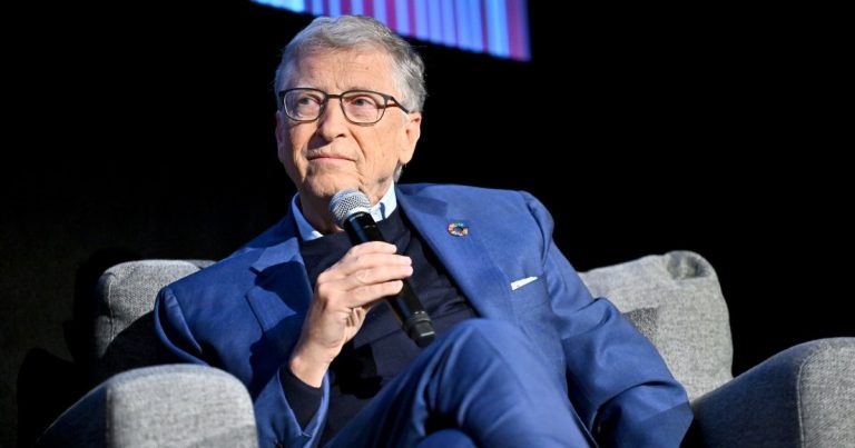 المشاهير الذين تحدثوا عن ذكر أسمائهم في ملفات إبستين: ووبي غولدبرغ، ونعومي كامبل والمزيد