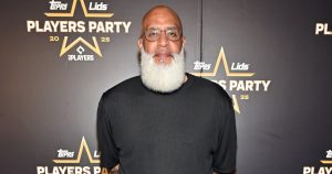 مدير MLBPA توني كلارك يستقيل بسبب علاقة غير لائقة مزعومة مع أخت زوجته