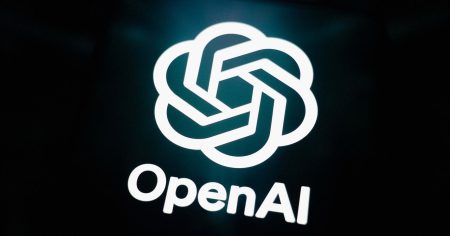 رايلي فالز، مهرج وادي السيليكون، ينضم إلى OpenAI