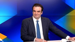 يقول رئيس مجموعة اليورو: “نحن نخضع للاختبار” مع ارتفاع سعر النفط إلى ما فوق 100 دولار