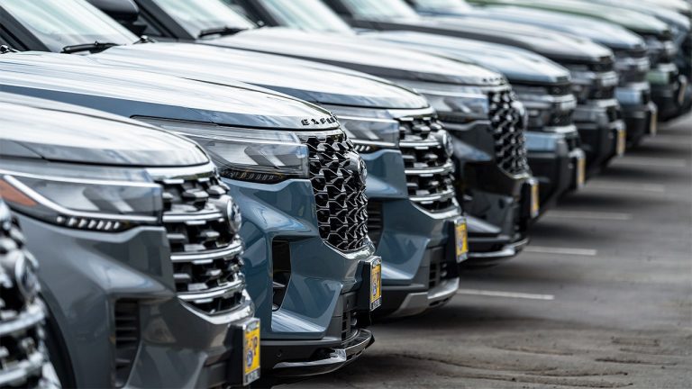 يتذكر Ford Explorer الملايين المتأثرين بسبب دبابيس بلاستيكية معيبة