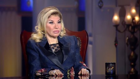 رحل تاركًا حزنًا لا يخففه إلا الإيمان.. هالة سرحان تنعي نجل محمود الورواري بكلمات مؤثرة