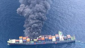 رويترز: مقتل 80 فردًا من طاقم سفينة حربية إيرانية هاجمتها غواصة أمريكية في سيريلانكا