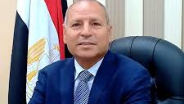 محافظ القاهرة: حركة المرور مستقرة خلال أزمة الطقس ولدينا استعداد كامل للتعامل مع الطوارئ