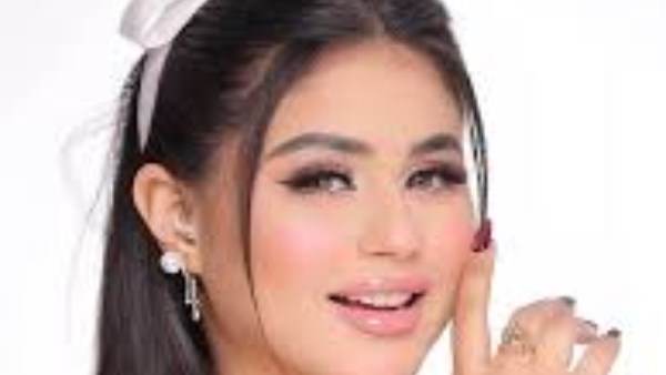 شكرا مي كساب.. تعليق البلوجر هايدي كامل على مشاركتها فى “نون النسوة”