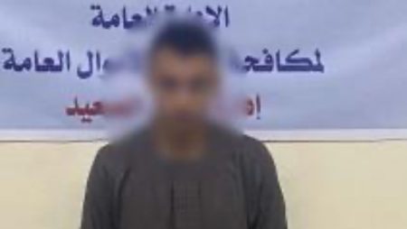 استولى على أموال العملاء.. موظف البنك المزيف بالمنيا يواجه هذه العقوبة