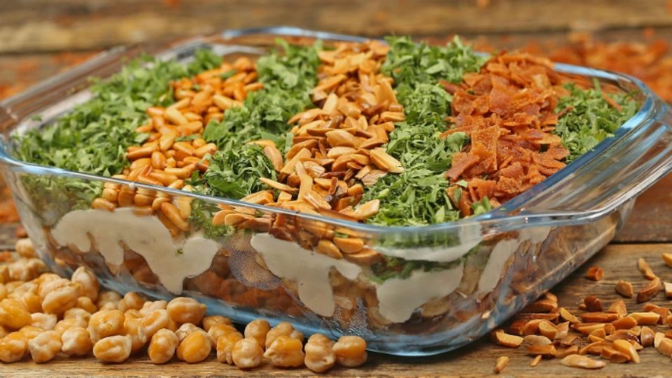 فتة الباذنجان.. وصفة رمضانية سهلة ولذيذة للعزومات