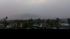 محافظ أسوان يتابع تقلبات الطقس والأحوال الجوية .. وإغلاق حركة الملاحة النهرية