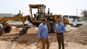 محافظ أسوان يوجه بالتحفظ على أسطوانات بوتاجاز لباعة متجولين لبيعها بأزيد من الأسعار الرسمية المقررة.. ويتفقد أعمال التمهيد لإعادة الشيء لأصله بمحيط منطقة فيلة