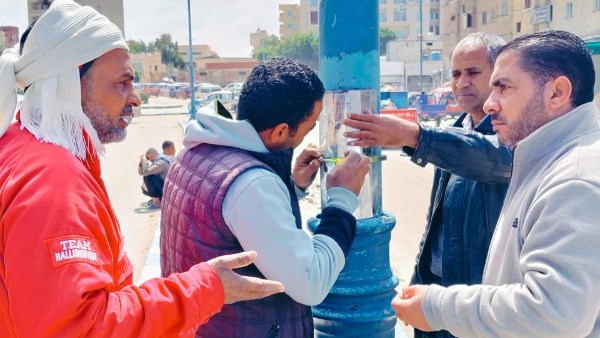 رئيس مدينة مرسي مطروح: تأمين وغلق أبواب أعمدة الإنارة وغرف الكهرباء لحماية المواطنين