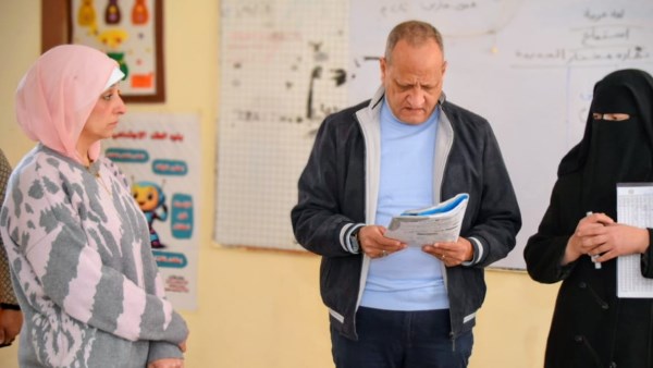 وكيل تعليم بورسعيد: تنمية مهارات القراءة والكتابة لدى طلاب الصفوف الأولى أولوية رئيسية