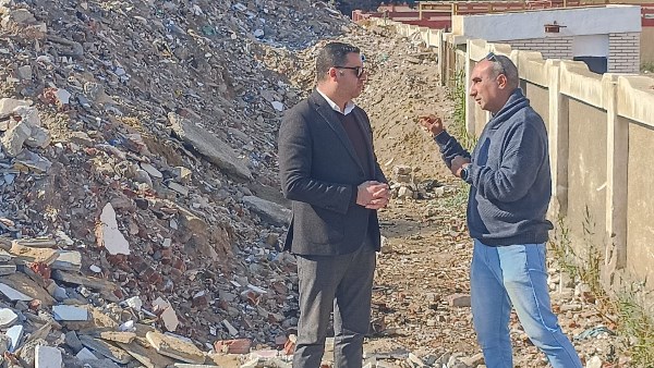 نائب محافظ بورسعيد يتفقد شارعي أسوان والصباح بالمناخ تمهيدًا لتنفيذ خطة رفع أكبر تجمعات للرتش | صور