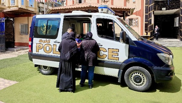 أمن دمياط يزور مؤسسة الأيتام ويقدم الدعم المعنوى والهدايا لهم