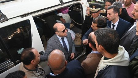 استجابة لمطالب الأهالي.. محافظ الغربية يوجّه بشن حملة تفتيشية على أسواق الخضروات