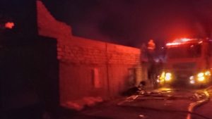 السيطرة على حريق بمزرعة دواجن في كفر الشيخ.. صور