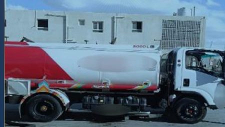 إحباط تهريب 8 آلاف لتر سولار قبل بيعها بالسوق السوداء