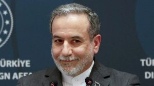 عراقجي: إيران لاتعتزم الموافقة على وقف إطلاق النار