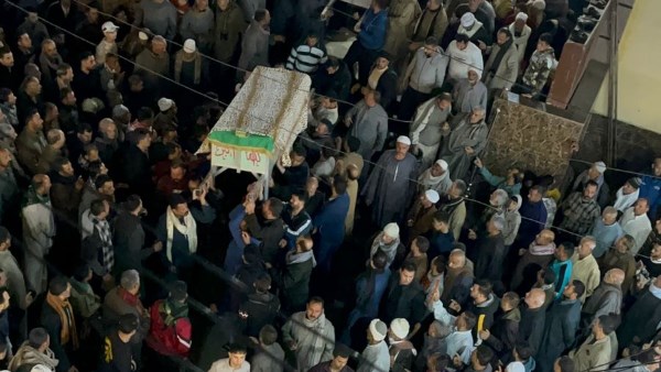 وداع مهيب.. تشييع جثامين زوج وزوجته وابنتهما بمسقط رأسهم بالدقهلية..صور