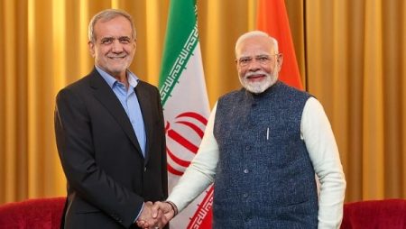 الرئيس الإيراني لـ رئيس وزراء الهند: إنهاء الحرب يتطلب ضمان عدم تكرارها