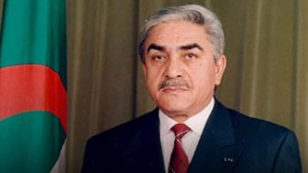 وفاة الرئيس الجزائري الأسبق «اليامين زروال» بعد صراع مع المرض