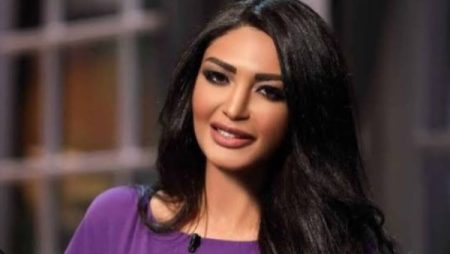 ريهام سعيد تهنئ سالي عبد السلام بمولودها