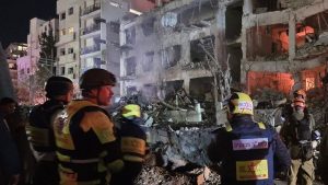 مقتل 8 اشخاص وإصابة 200 آخرين القصف الإيراني على عراد الإسرائيلية