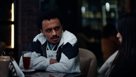 مسلسل بيبو.. كزبرة يبدأ مشروع ريش الدجاج وشقيقه يحاول الإيقاع به