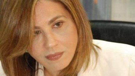 وفاة هالة مصطفى رئيس تحرير مجلة السياسة الدولية السابق بعد صراع مع المرض